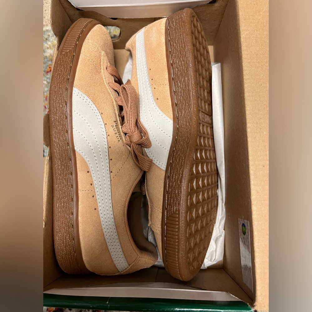 Puma size 7. Worn once